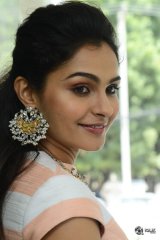 Andrea Jeremiah At Detective Movie Press Meet